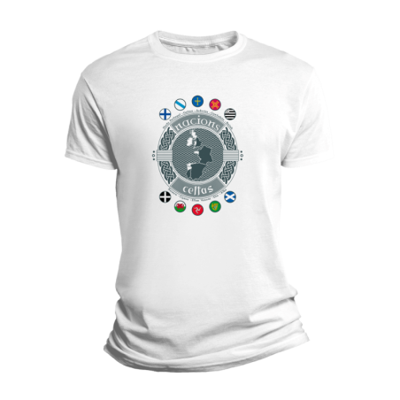Camiseta branca con deseño "Nacións Celtas", unha representación moderna da herdanza celta.