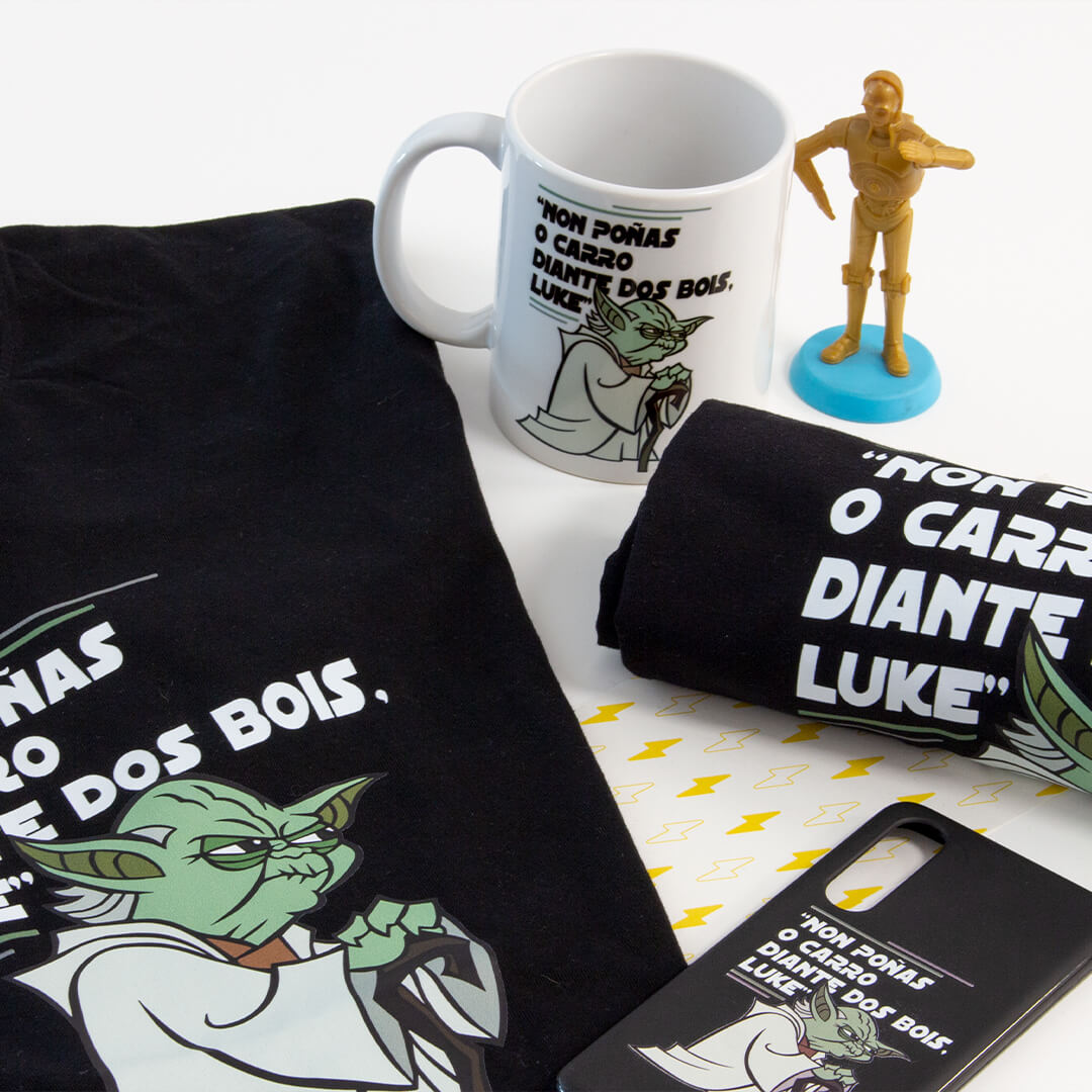 Funda personalizada, cunca e camisola Yoda Star Wars